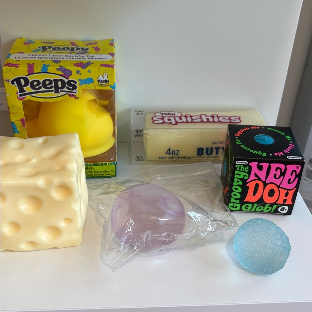 Squishy lot! Incredible brand/ Mellow squish viral brand & ofcourse Schylling!!